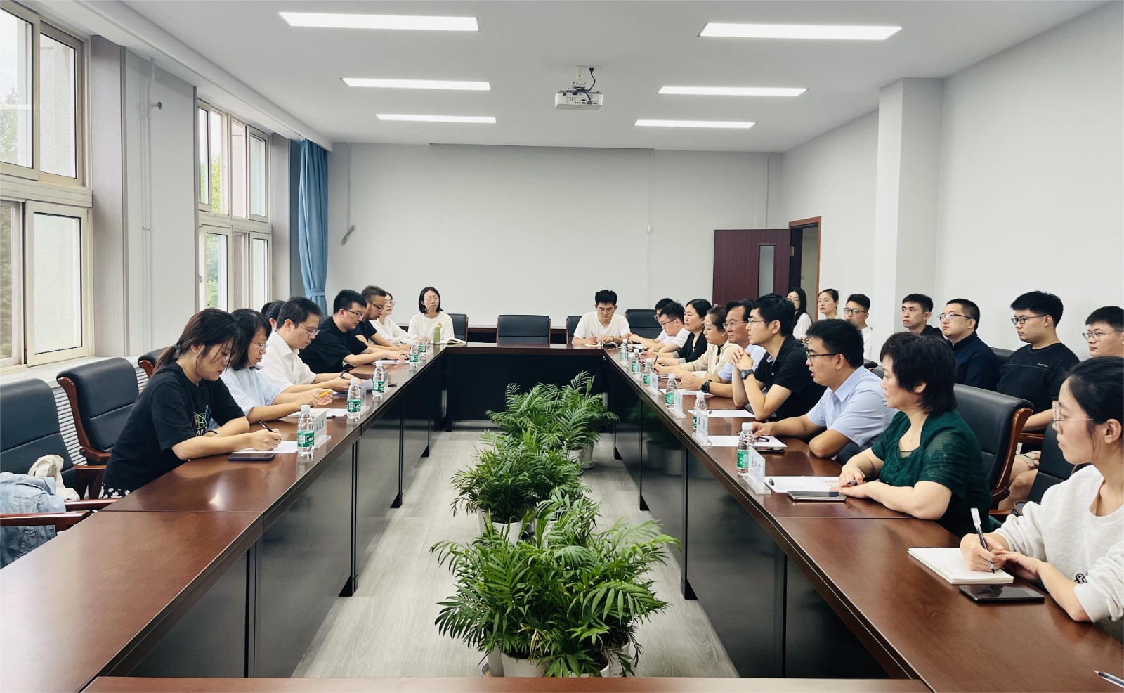 1695797953954237.jpg 1695797953954237.jpg